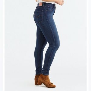 Levi’s High Rise Skinny Jeans